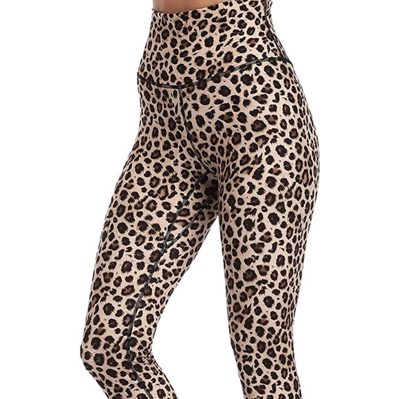 colorfulkoala Pants - Leopard print leggings